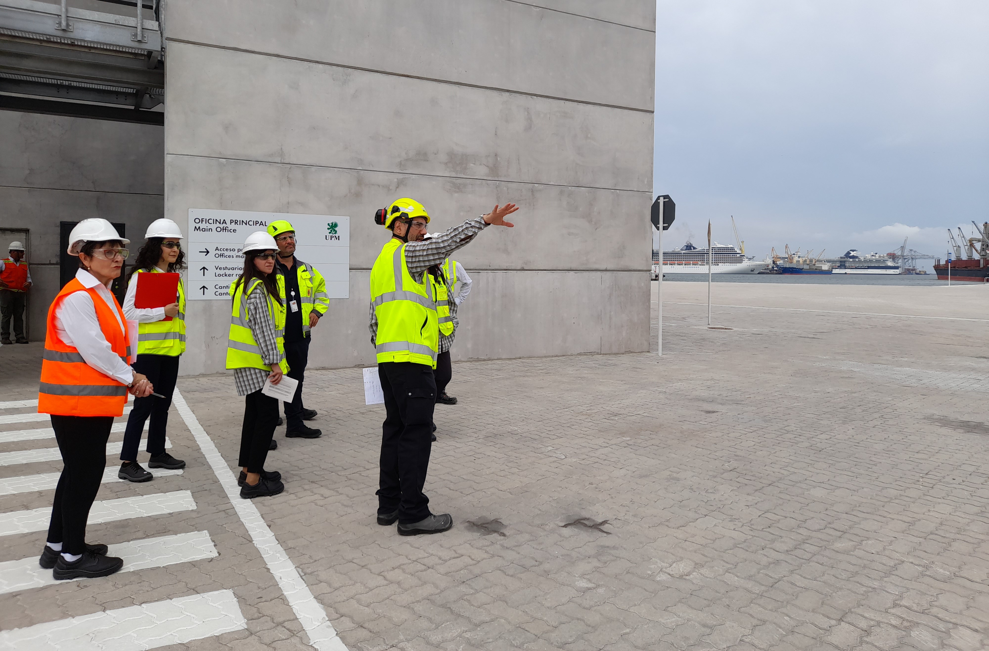 Terminal De UPM En El Puerto De Montevideo Certificada Como Operador ...